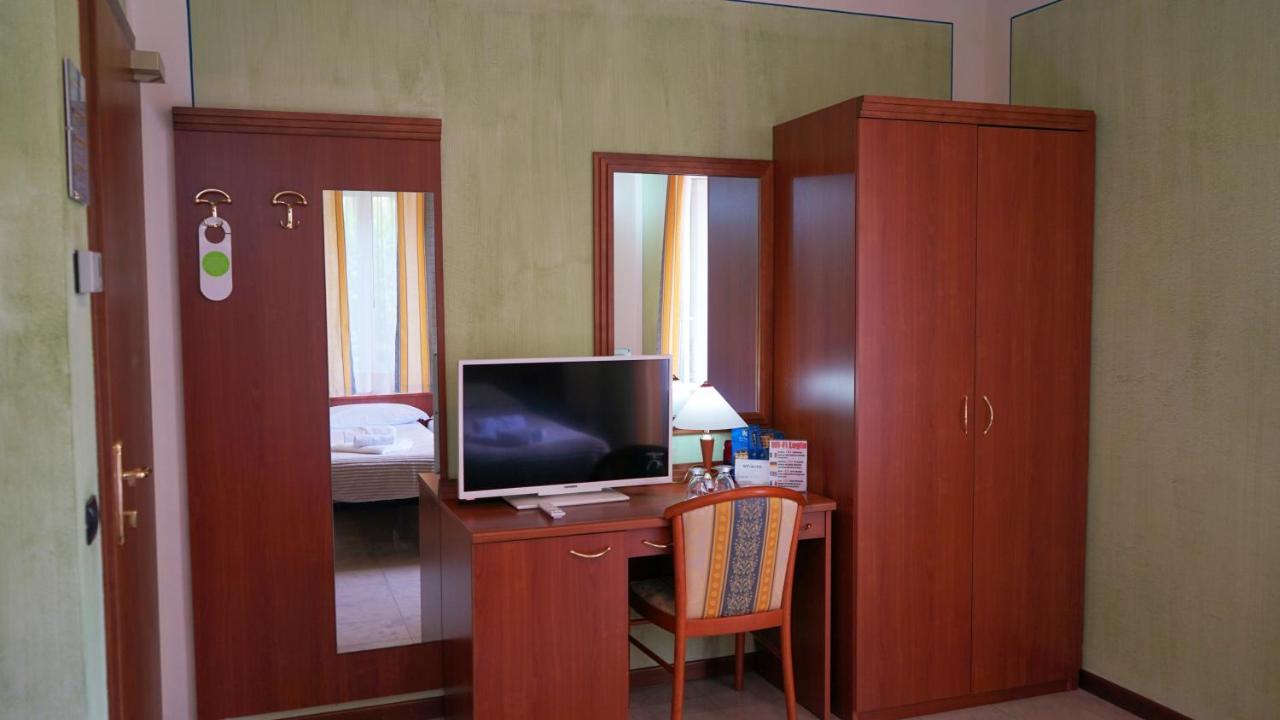 Albergo Bel Soggiorno Oggebio Buitenkant foto